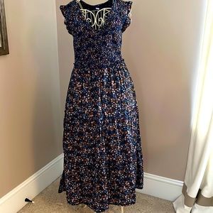 Old Navy Floral Maxi Dress - size Medium